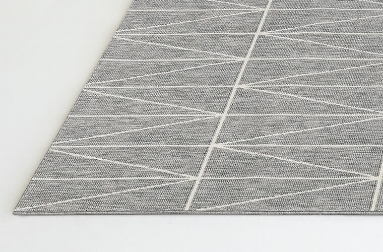 パイル長:4mm